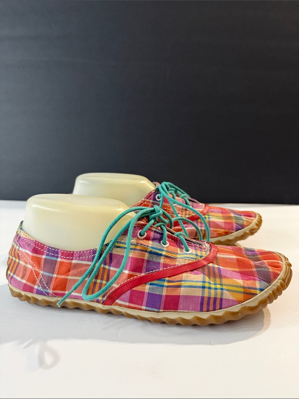 Sorel Multicolor Canvas Lace-Up Shoes with Teal Laces, sz 8.5